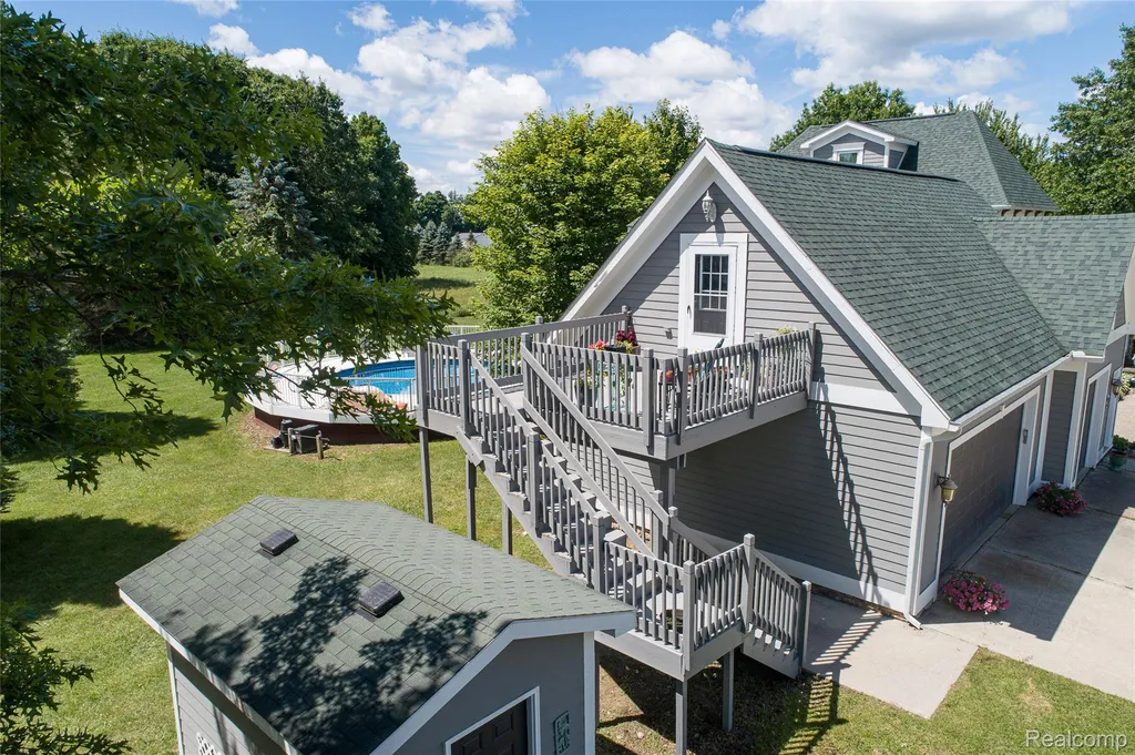 3839 Shamrock Drive Oregon Township MI 48446