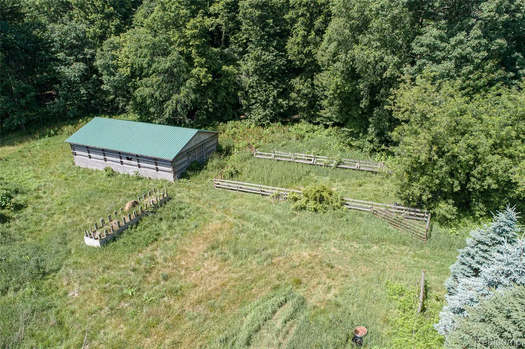 3839 Shamrock Drive Oregon Township MI 48446