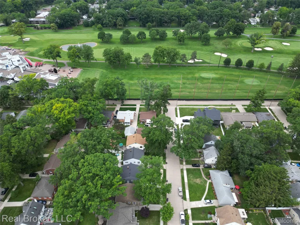 1919 Fern Street Royal Oak City MI 48073