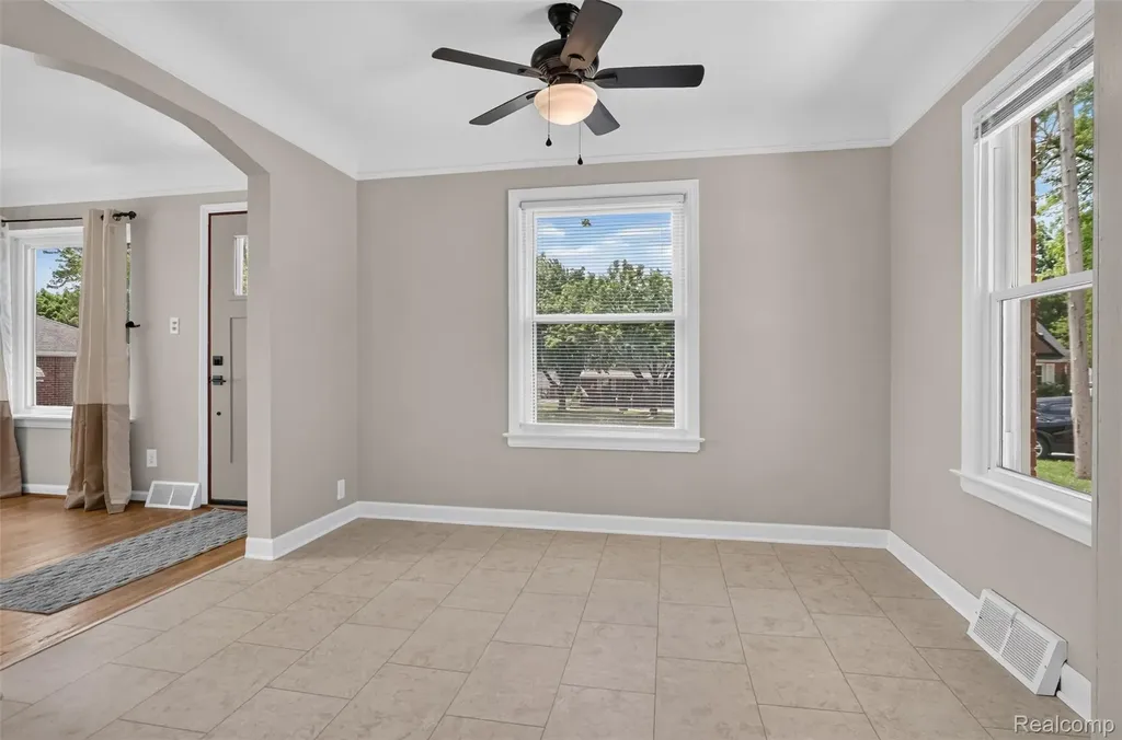 3556 Lincolnshire Road Waterford Charter Township MI 48328