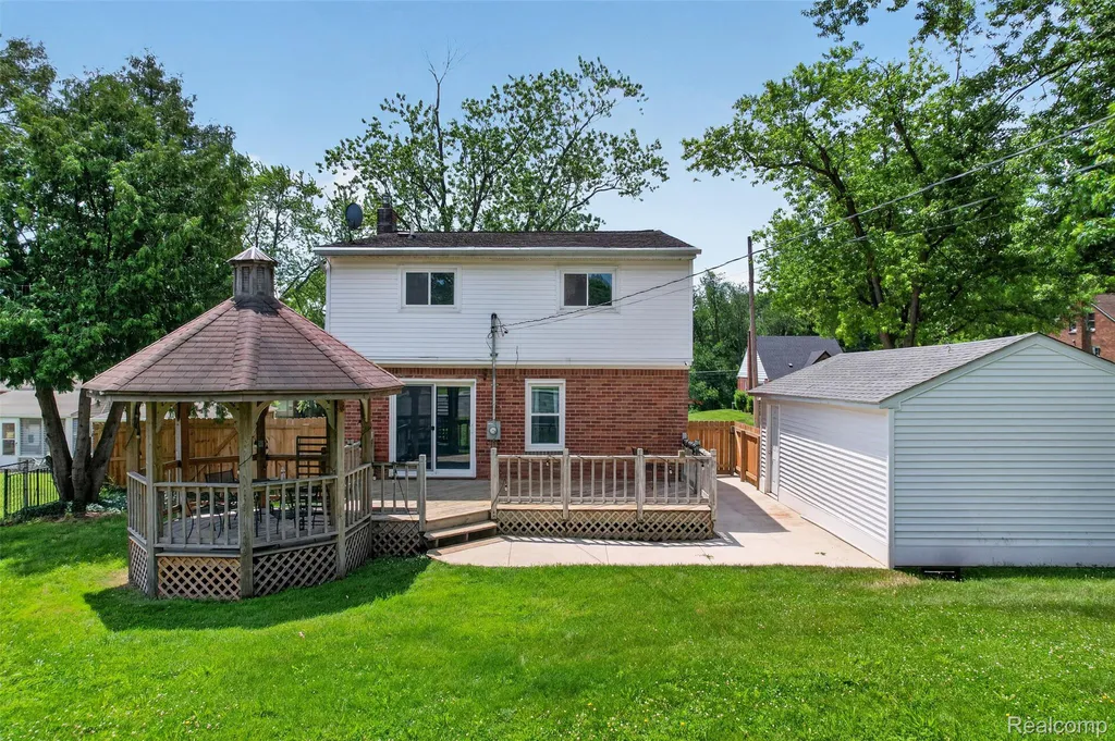 3556 Lincolnshire Road Waterford Charter Township MI 48328