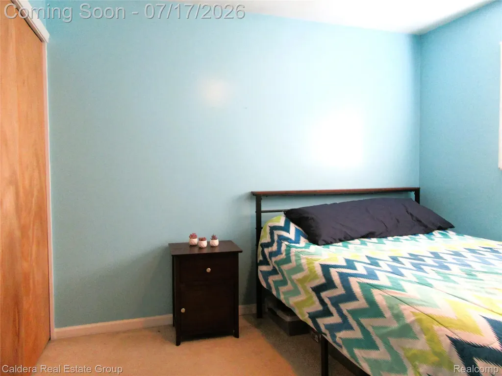 26644 Rialto Street Madison Heights City MI 48071