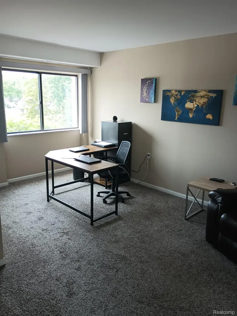 34432 Jefferson Avenue Harrison Charter Township MI 48045