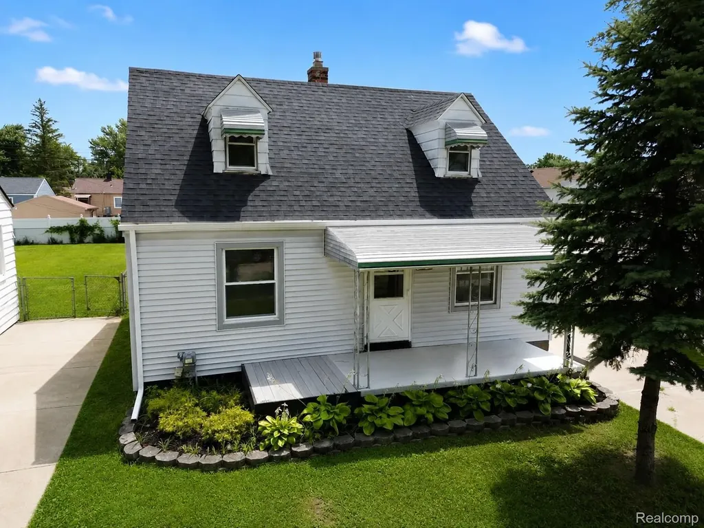 5157 Niagara Street Wayne City MI 48184