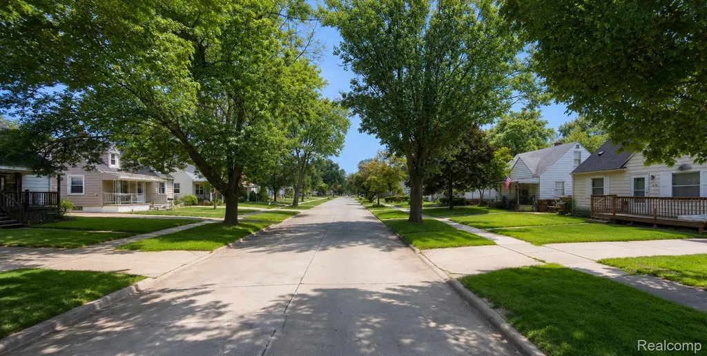 5157 Niagara Street Wayne City MI 48184