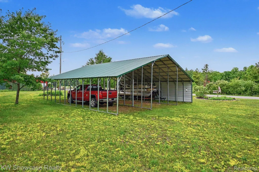 11702 North Old 27 N Old 27 Maple Forest Township MI 49733