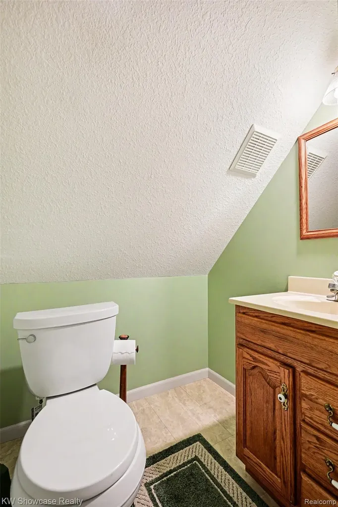 11702 North Old 27 N Old 27 Maple Forest Township MI 49733