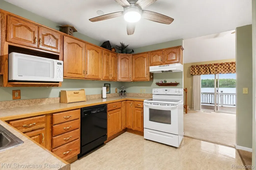 11702 North Old 27 N Old 27 Maple Forest Township MI 49733