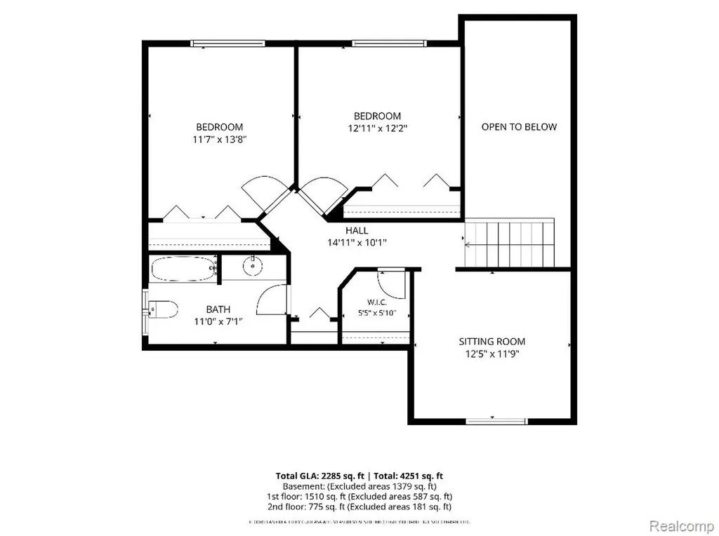 2366 Elkridge Circle Highland Charter Township MI 48356
