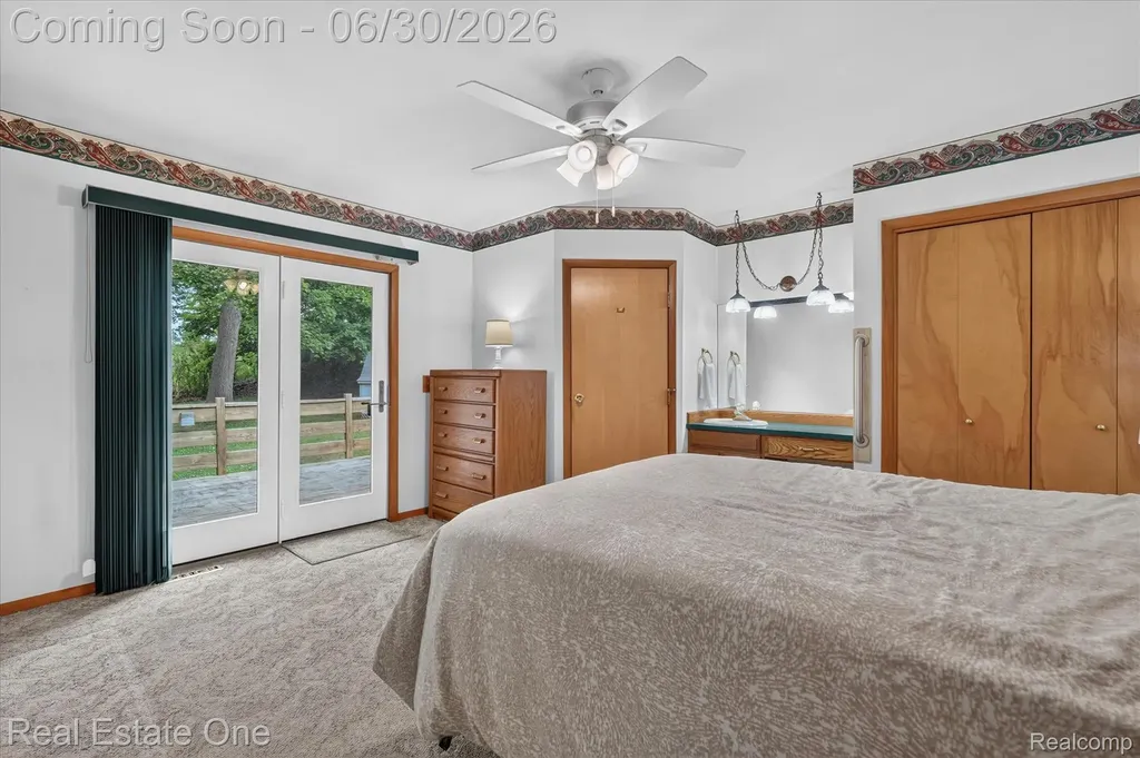 30691 Rainbow Drive Lyon Charter Township MI 48165