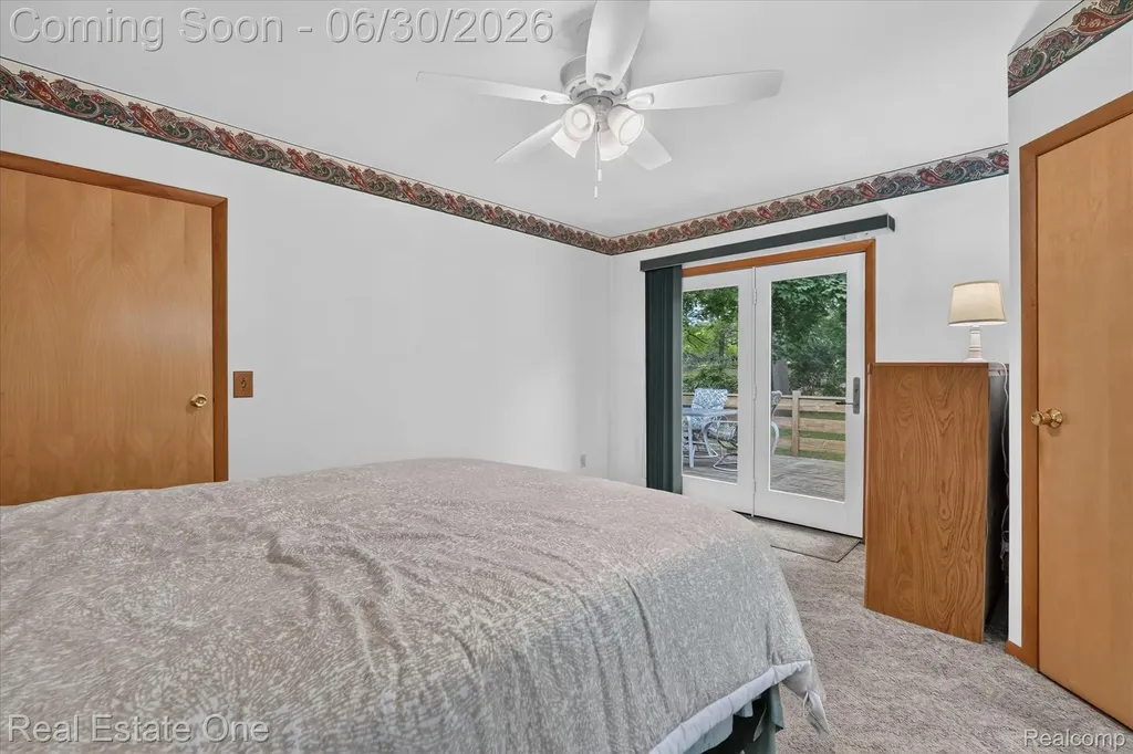 30691 Rainbow Drive Lyon Charter Township MI 48165
