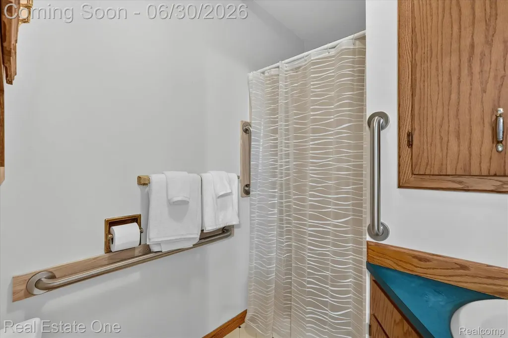 30691 Rainbow Drive Lyon Charter Township MI 48165