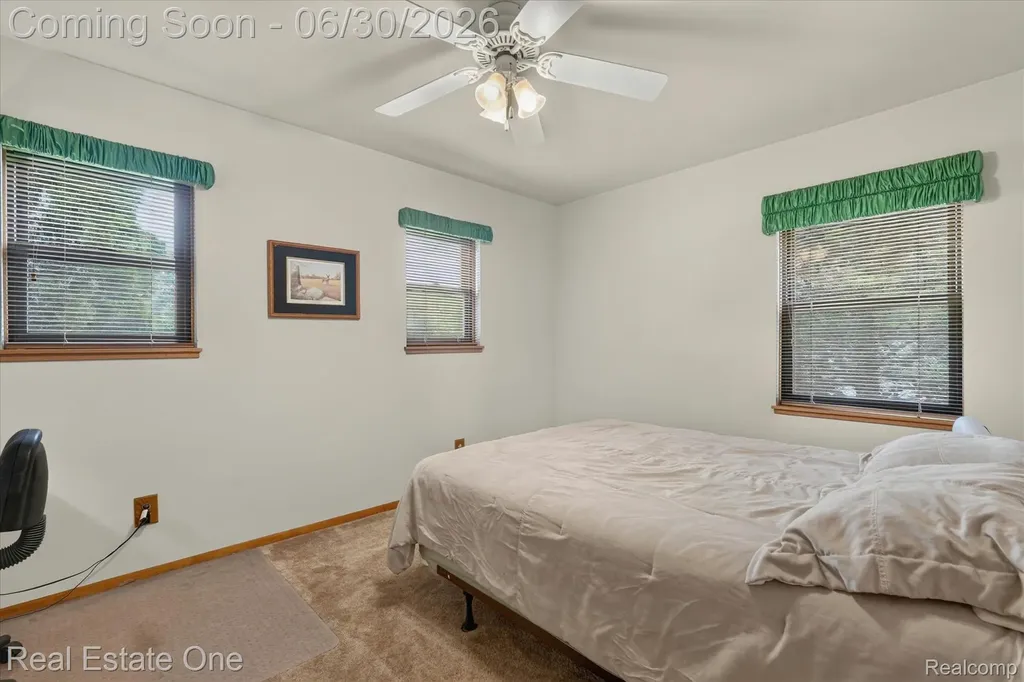 30691 Rainbow Drive Lyon Charter Township MI 48165
