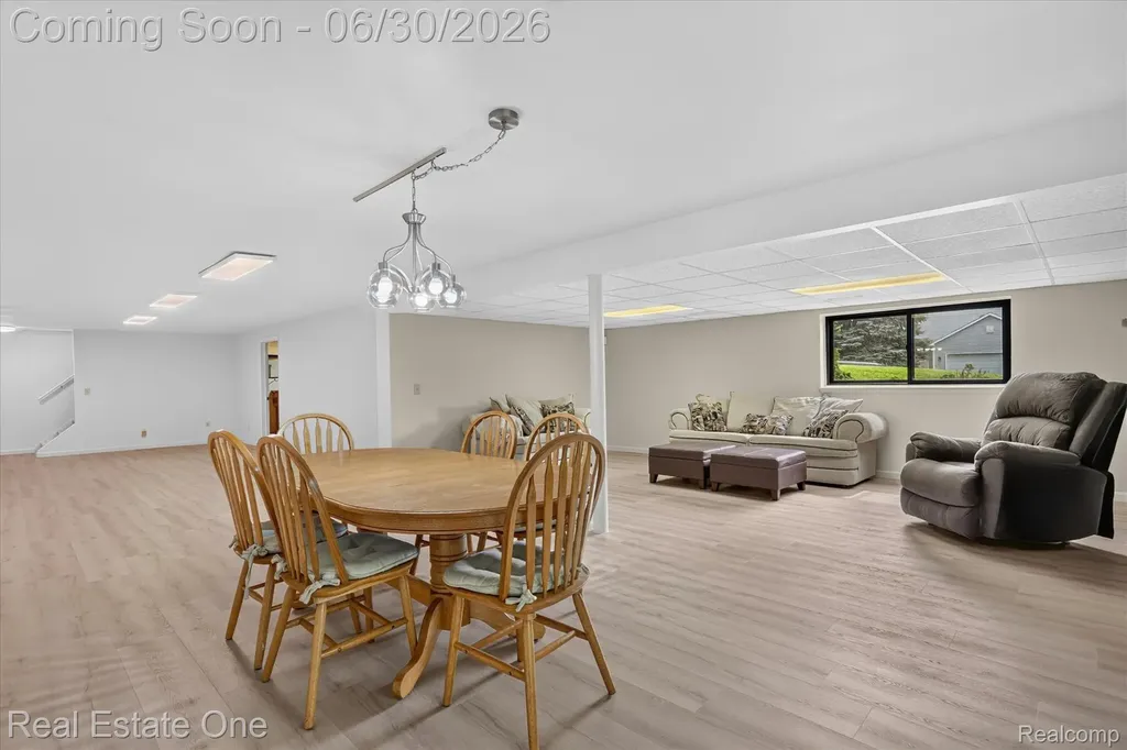 30691 Rainbow Drive Lyon Charter Township MI 48165