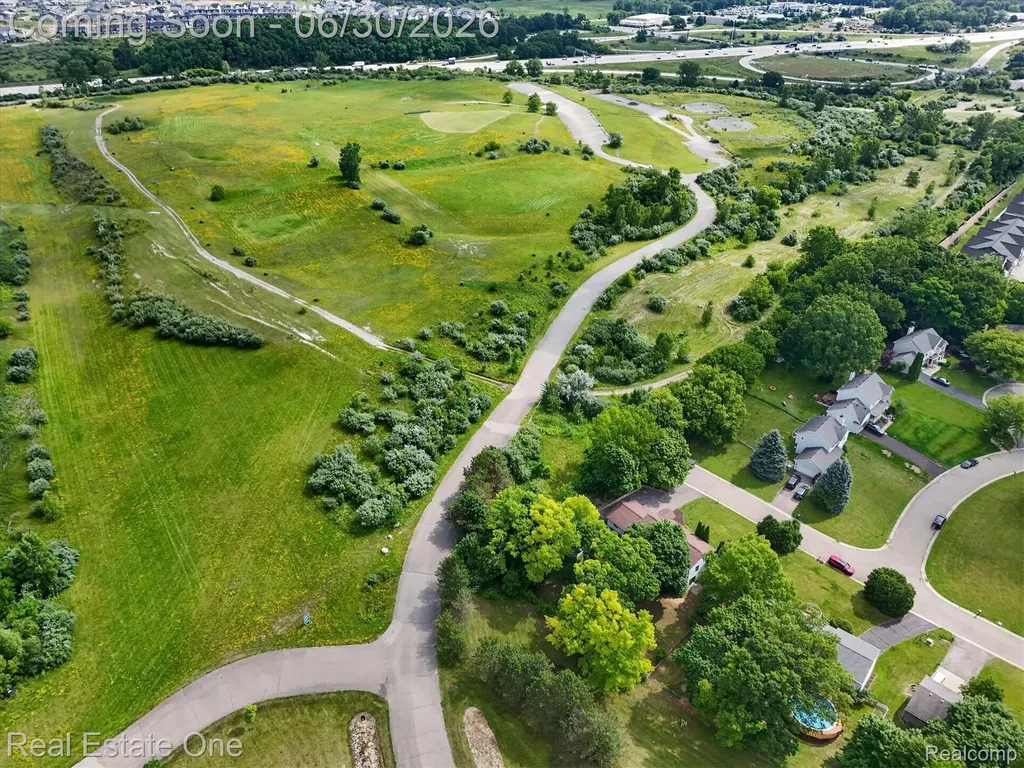 30691 Rainbow Drive Lyon Charter Township MI 48165