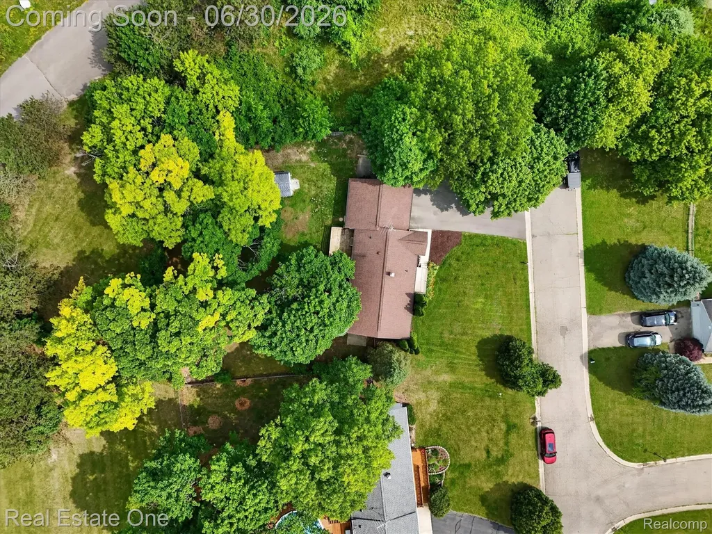 30691 Rainbow Drive Lyon Charter Township MI 48165