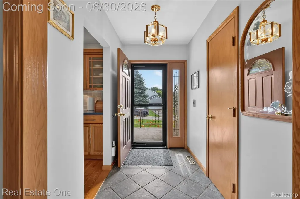 30691 Rainbow Drive Lyon Charter Township MI 48165