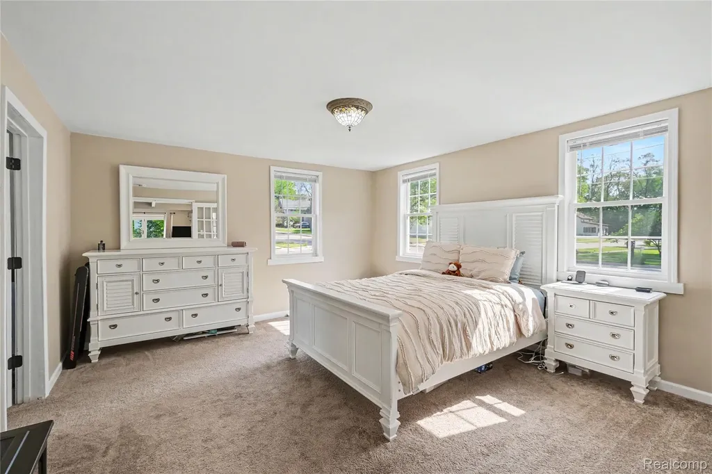 306 S Mill Street Pinckney Village MI 48169