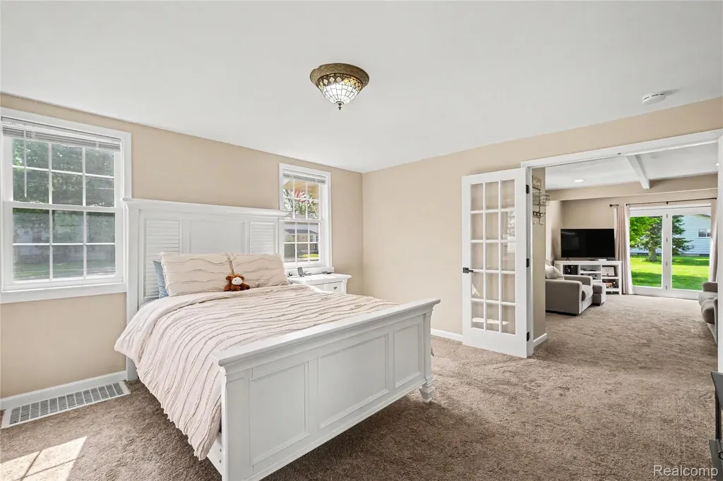 306 S Mill Street Pinckney Village MI 48169