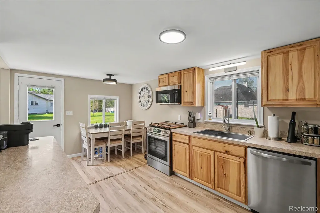 306 S Mill Street Pinckney Village MI 48169
