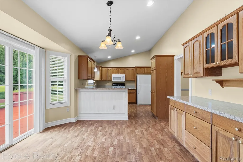 1409 Meadow Green Lane Linden City MI 48451