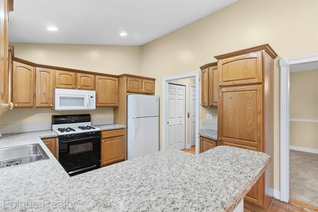 1409 Meadow Green Lane Linden City MI 48451