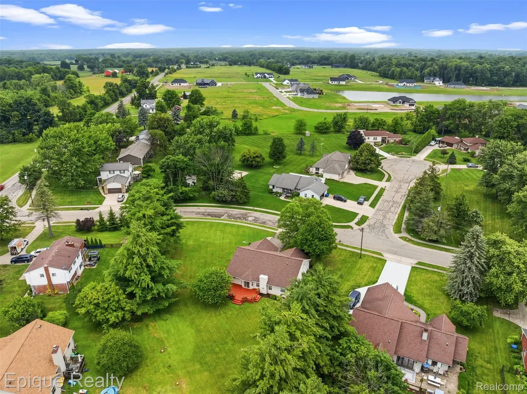 1409 Meadow Green Lane Linden City MI 48451