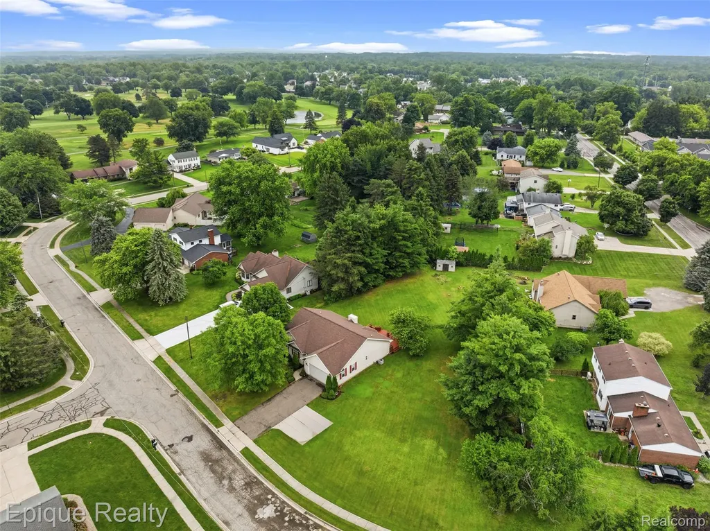 1409 Meadow Green Lane Linden City MI 48451