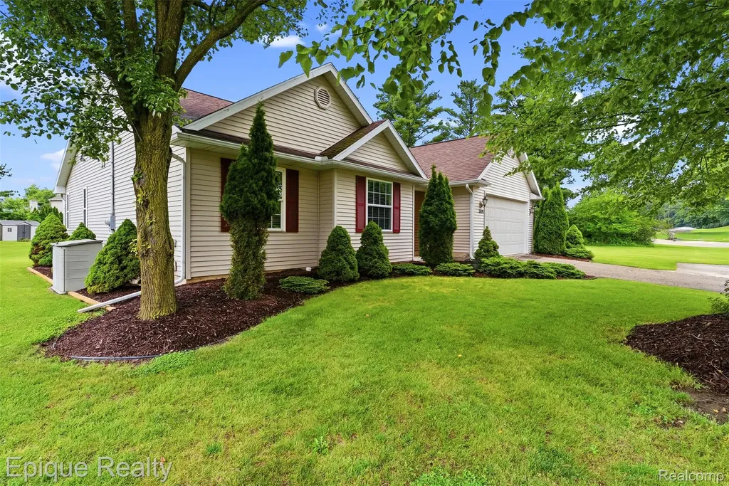 1409 Meadow Green Lane Linden City MI 48451
