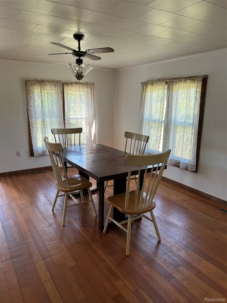 3850 Densmore Road Juniata Township MI 48723