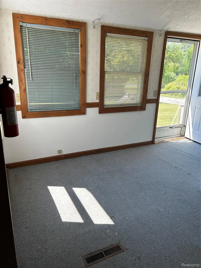 3850 Densmore Road Juniata Township MI 48723
