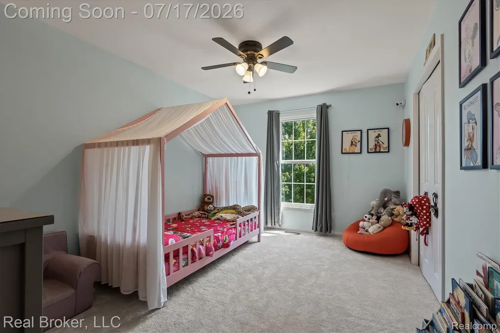 45192 Thornhill Road Canton Charter Township MI 48188