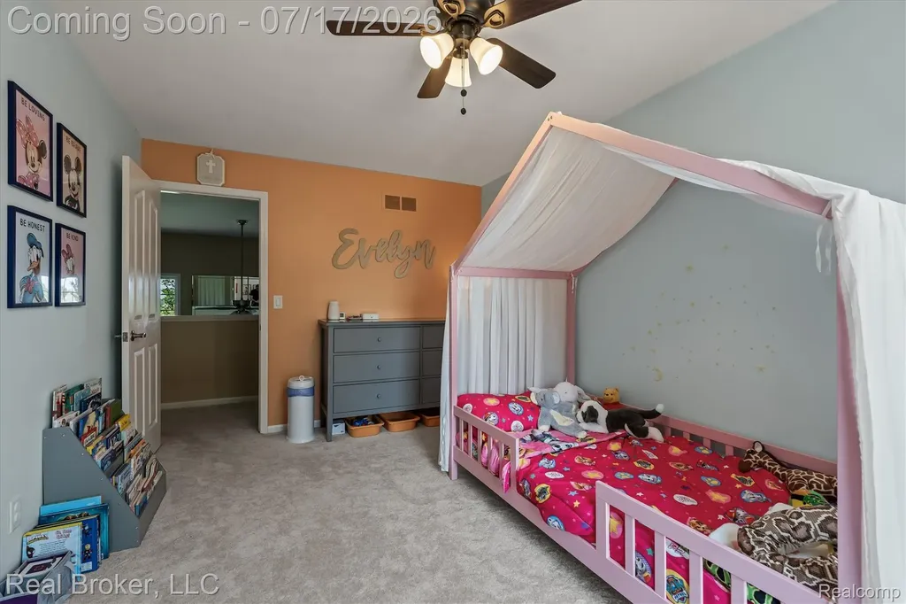 45192 Thornhill Road Canton Charter Township MI 48188