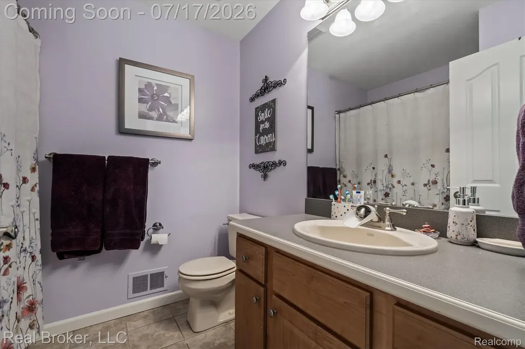 45192 Thornhill Road Canton Charter Township MI 48188