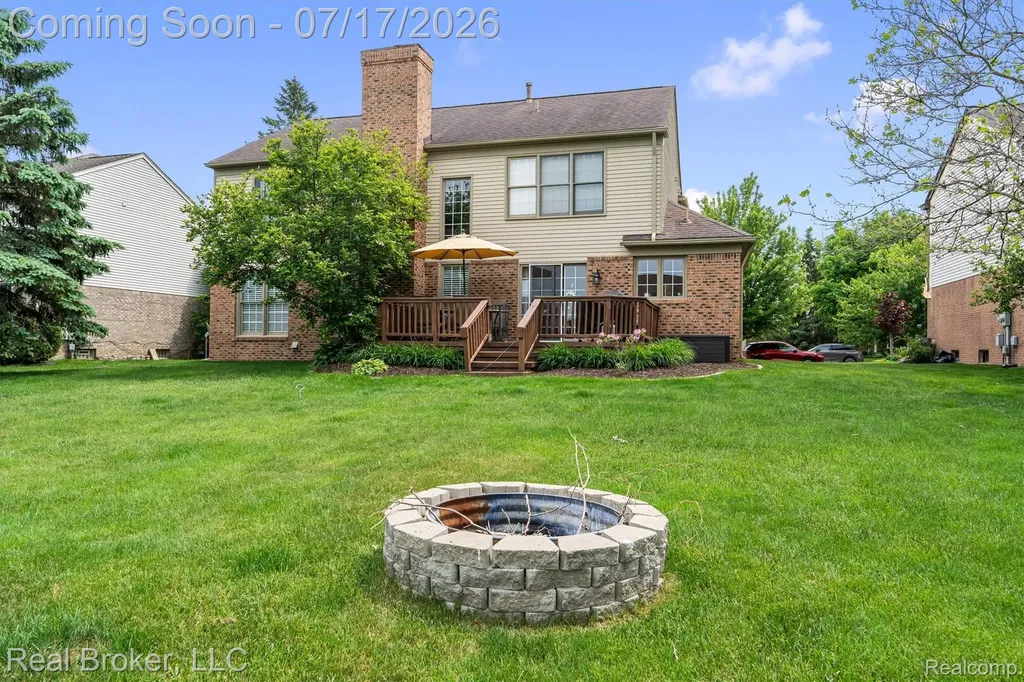 45192 Thornhill Road Canton Charter Township MI 48188