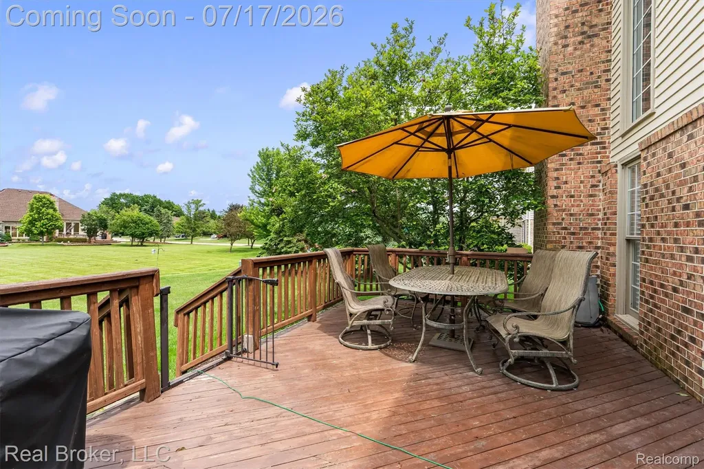 45192 Thornhill Road Canton Charter Township MI 48188