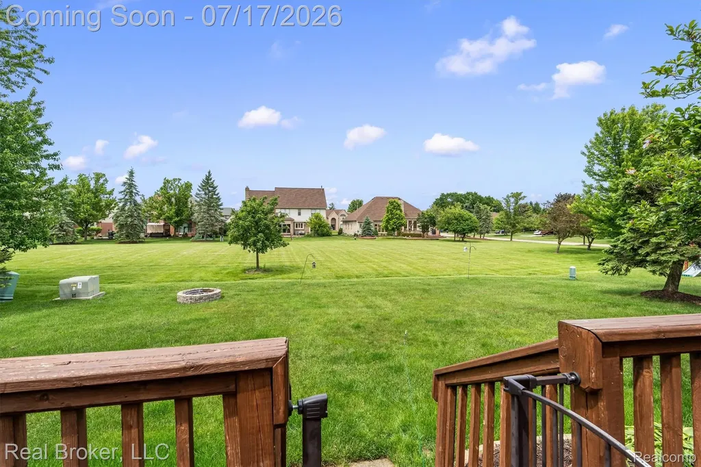 45192 Thornhill Road Canton Charter Township MI 48188