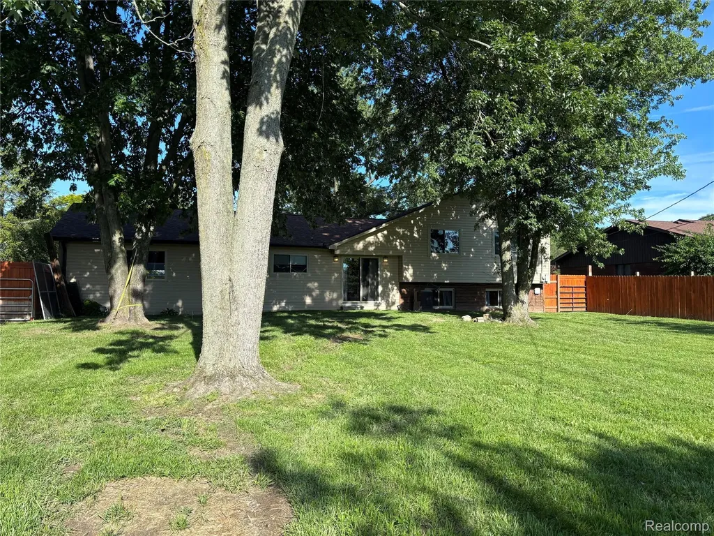46365 Community Center Drive Chesterfield Township MI 48047