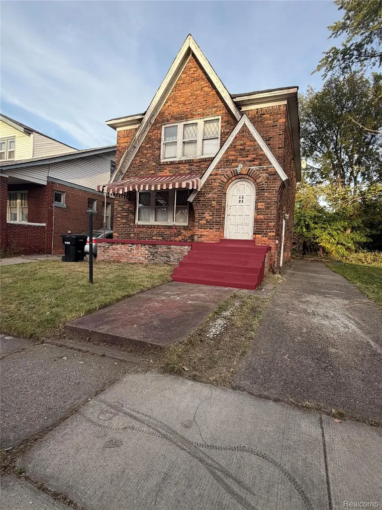8264 Cloverlawn Street Detroit City MI 48204