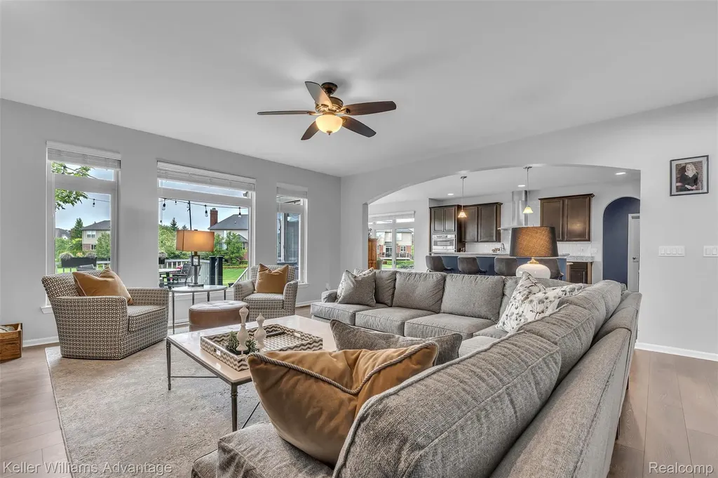 22779 Bedford Court Lyon Charter Township MI 48167
