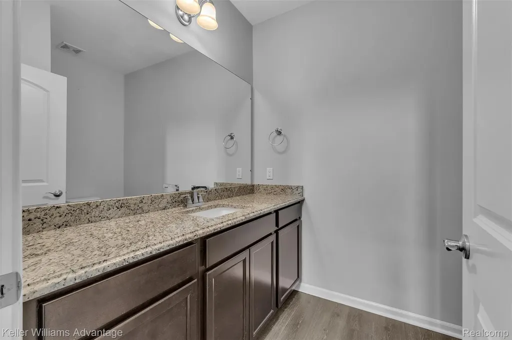 22779 Bedford Court Lyon Charter Township MI 48167