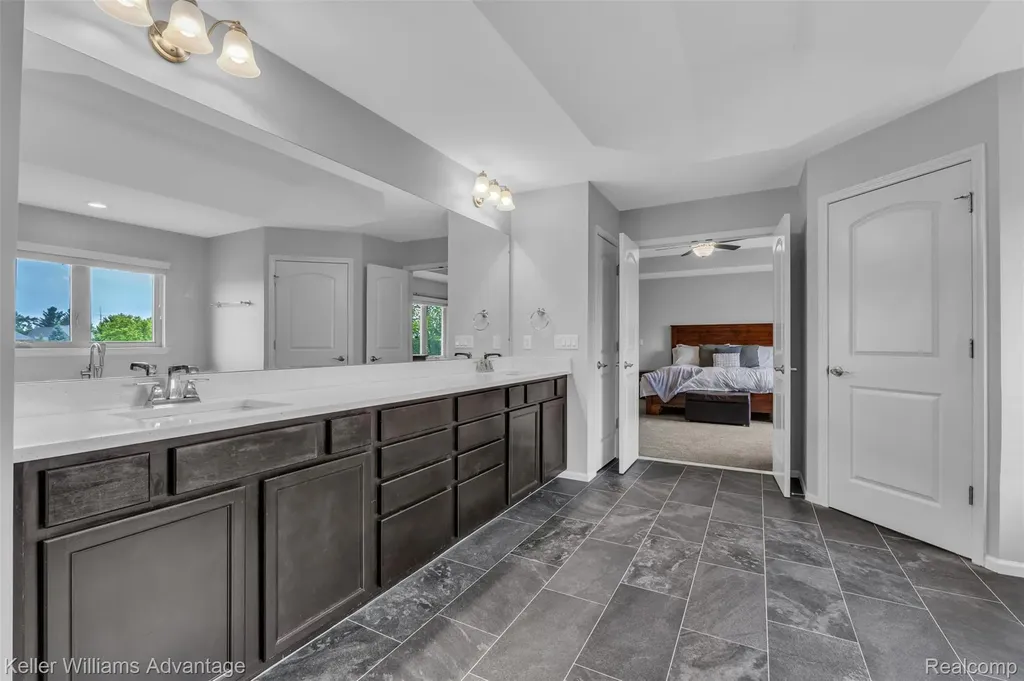 22779 Bedford Court Lyon Charter Township MI 48167