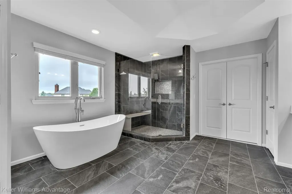 22779 Bedford Court Lyon Charter Township MI 48167