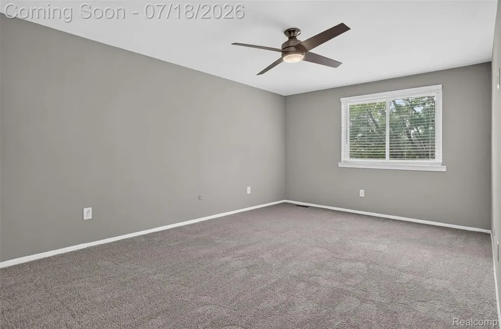 1509 Charter Oak Drive Rochester Hills City MI 48309