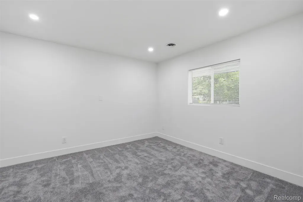 37176 Garvin Street Clinton Charter Township MI 48036