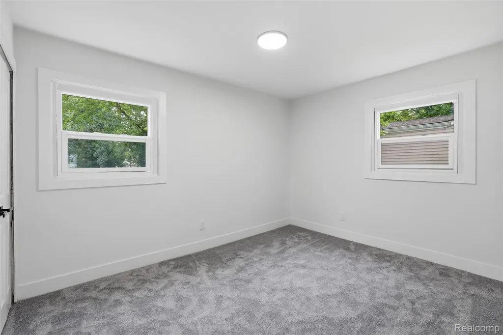 37176 Garvin Street Clinton Charter Township MI 48036