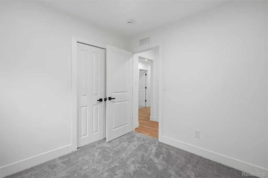 37176 Garvin Street Clinton Charter Township MI 48036