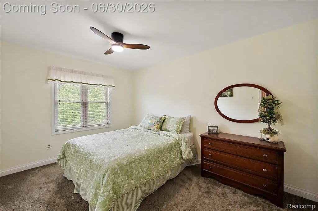 20157 Whitby Court Livonia City MI 48152