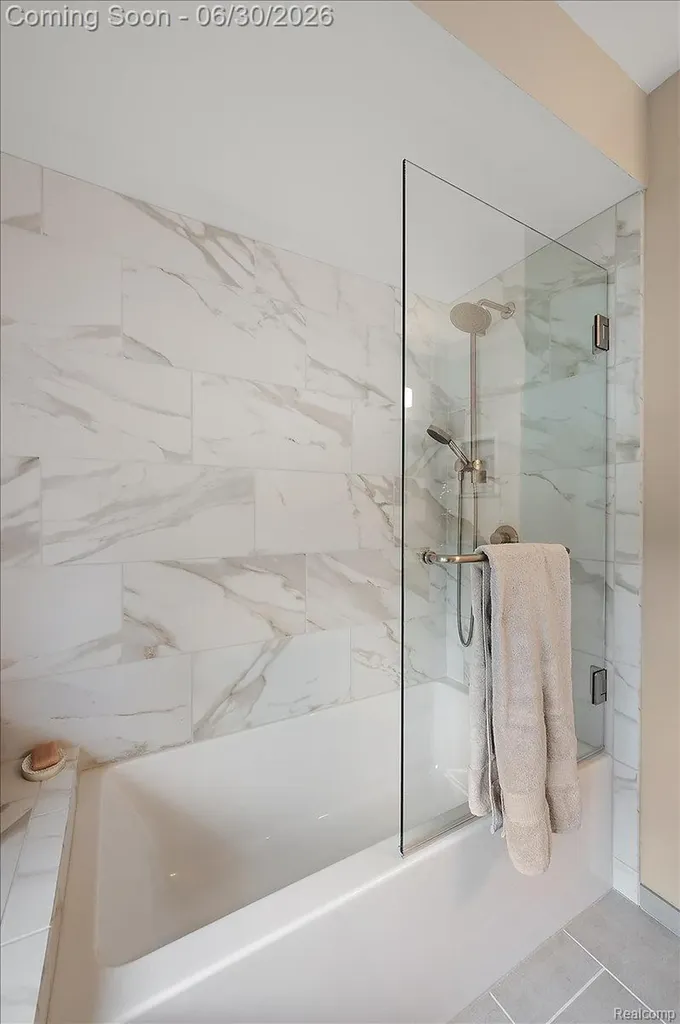 20157 Whitby Court Livonia City MI 48152