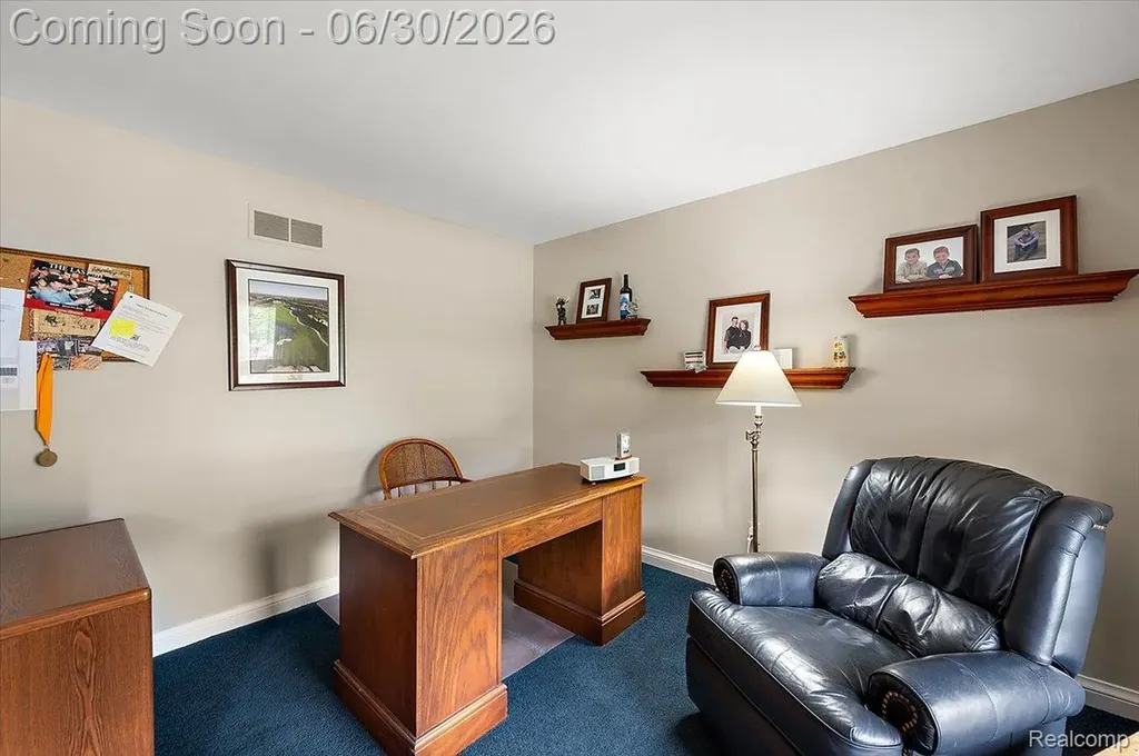 20157 Whitby Court Livonia City MI 48152